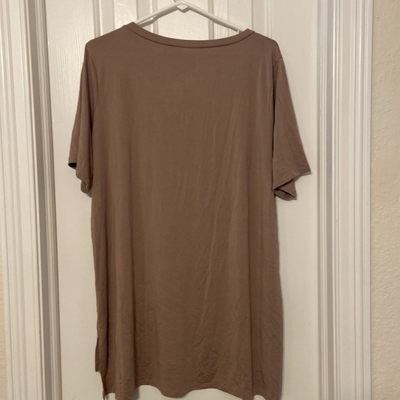 Zenana Tunic Top - Picture 2 of 5